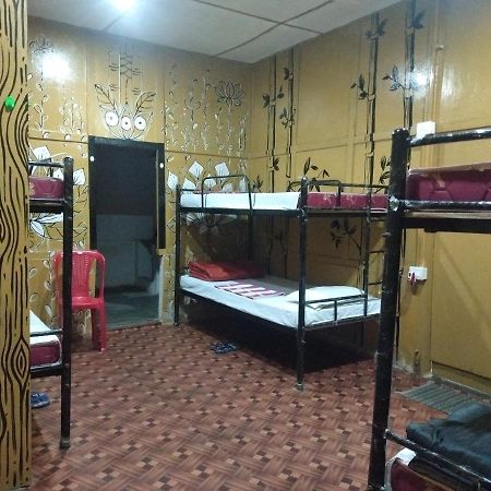 Backpackers'Haven Hostel Guwahati Exterior foto